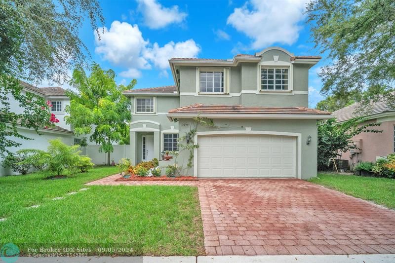 Details for 1977 100 Way, Pembroke Pines, FL 33024