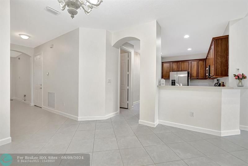 Image 8 of 27 For 23133 Addison Lakes Cir