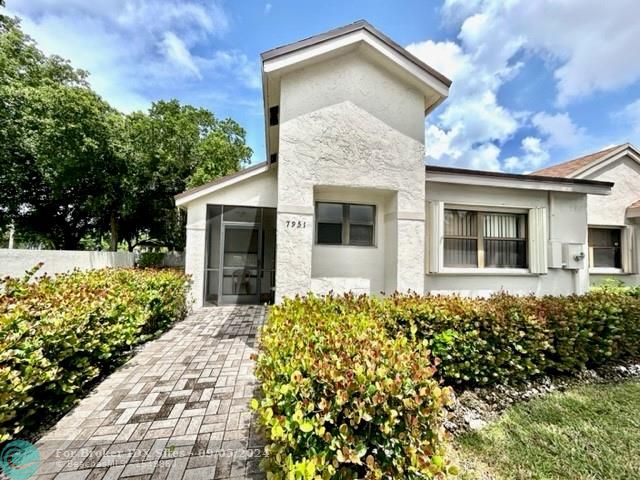 Details for 7951 10th Ct  7951, Plantation, FL 33322