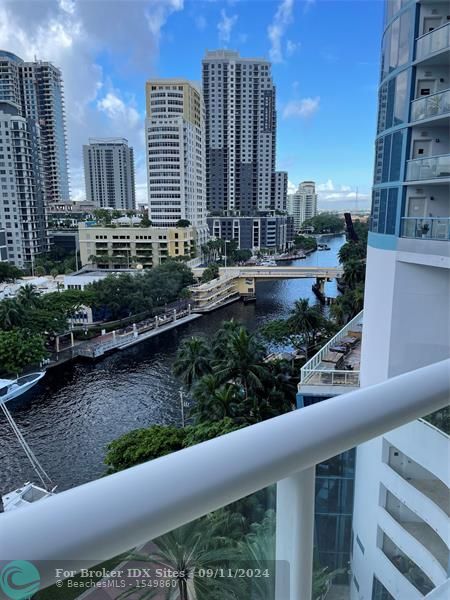 Image 12 of 19 For 333 Las Olas Way  1009