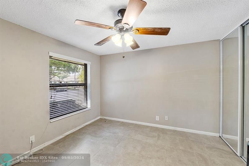 Image 21 of 51 For 3208 Carambola Cir S  3208