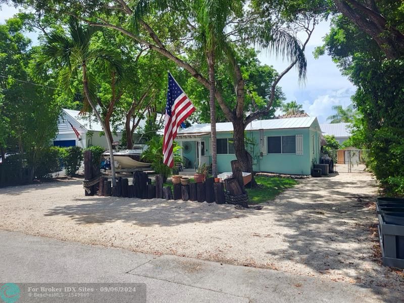 Details for 42 Coral Dr  , Key Largo, FL 33037