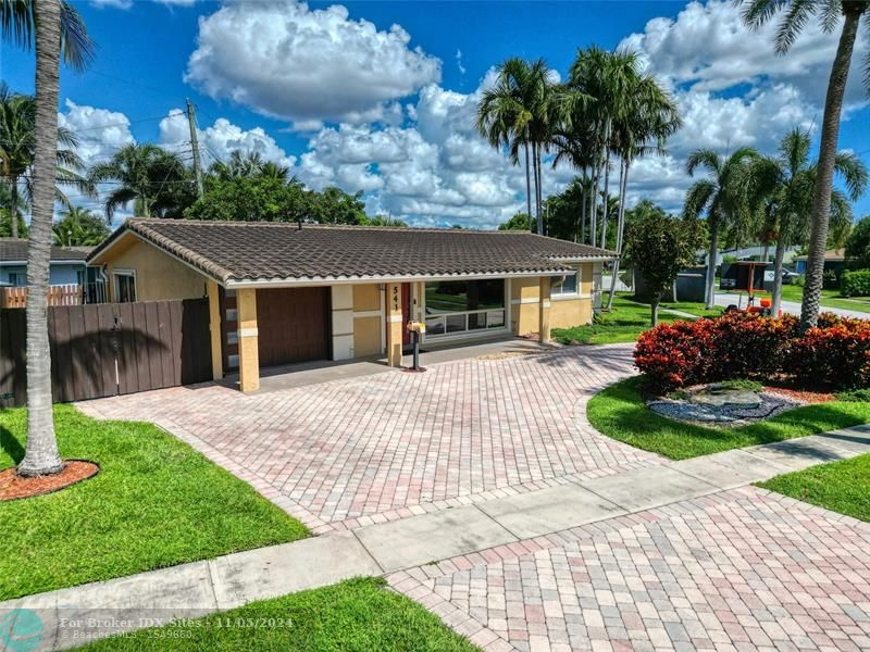 Details for 541 4th St  , Deerfield Beach, FL 33441