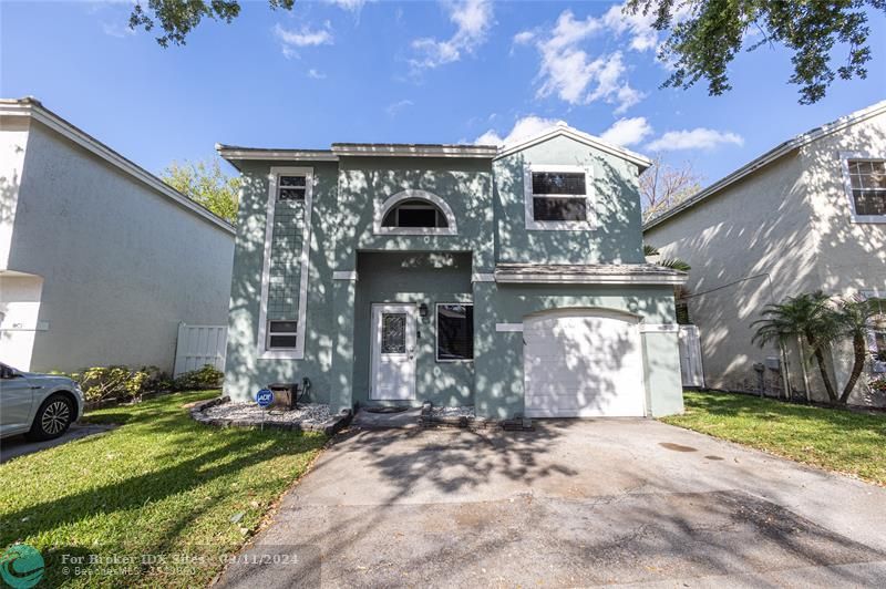 Details for 9871 2nd Court, Plantation, FL 33324