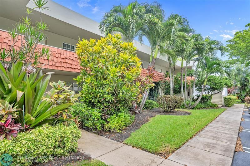 Details for 905 Cypress Ter  205, Pompano Beach, FL 33069