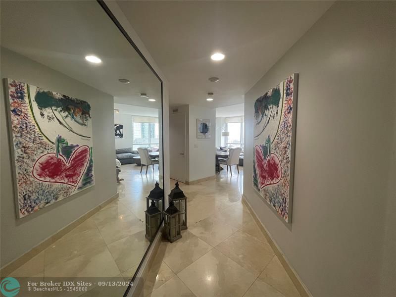 Image 4 of 39 For 1060 Brickell Ave  2501