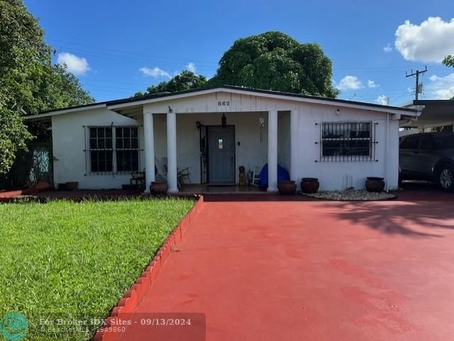 Image 4 of 25 For 862 Hialeah Dr