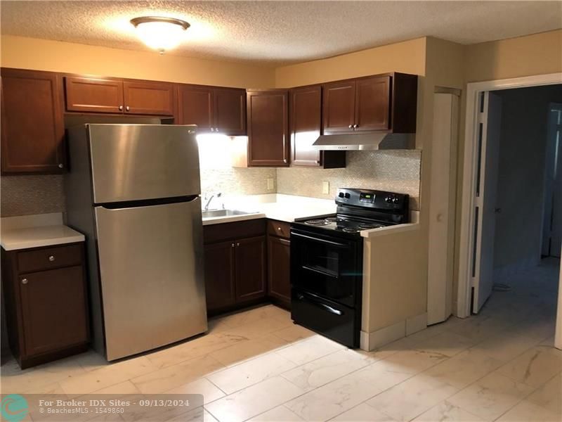 Details for 5156 6th Ave  201, Fort Lauderdale, FL 33334