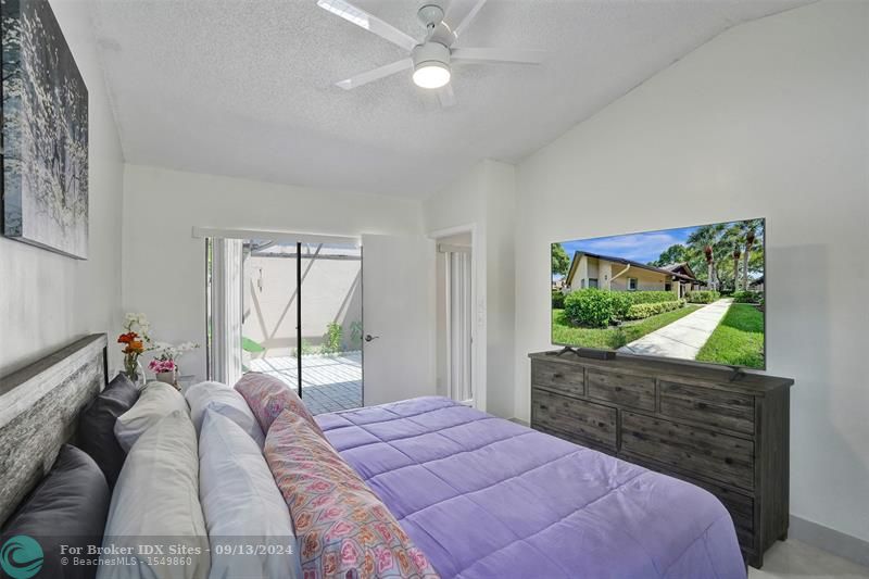 Image 17 of 34 For 2624 Carambola Cir  1710