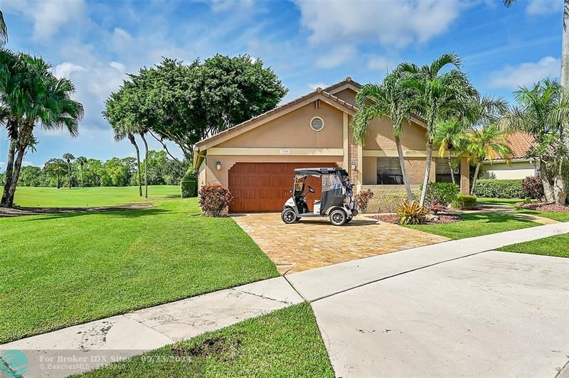 Details for 11084 Clover Leaf Cir, Boca Raton, FL 33428