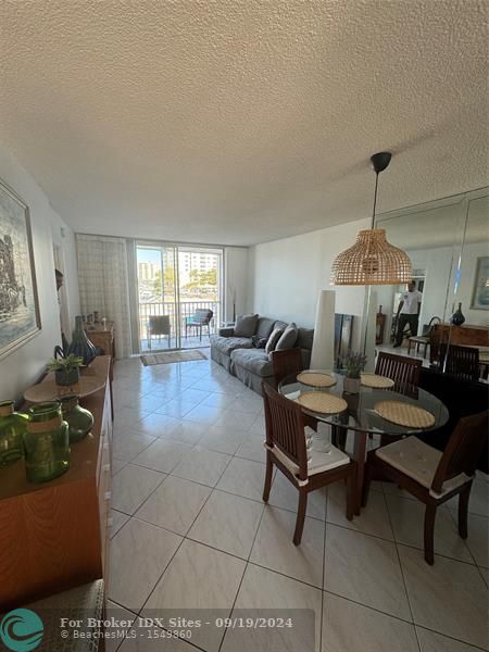 Image 9 of 13 For 1391 Ocean Blvd  301