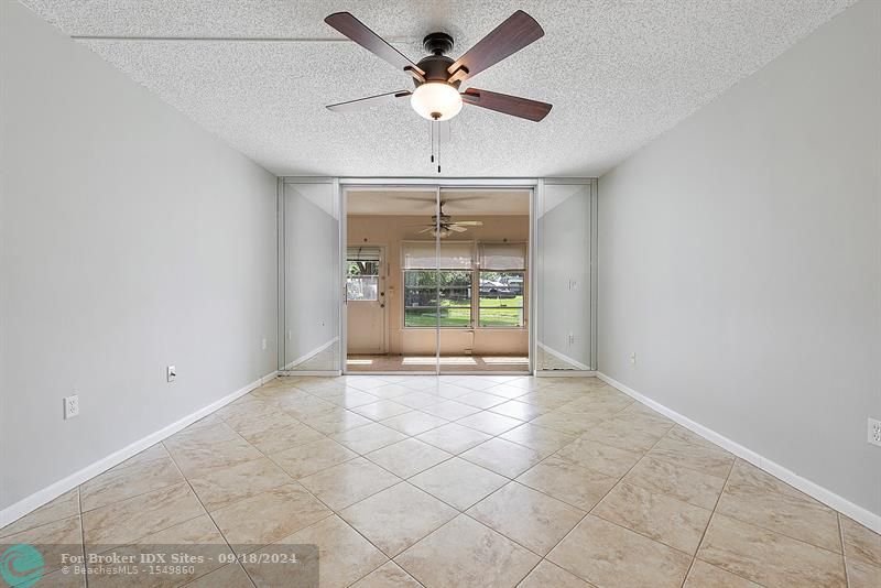 Image 14 of 30 For 6670 Royal Palm Blvd  105k