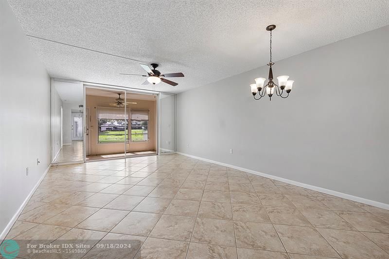 Image 5 of 30 For 6670 Royal Palm Blvd  105k