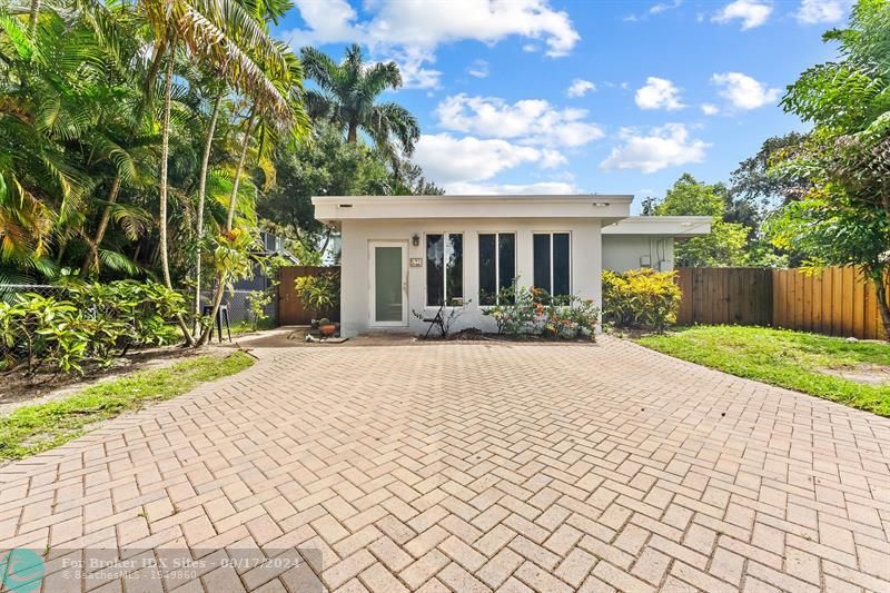 Details for 420 Seminole Ave, Fort Lauderdale, FL 33312