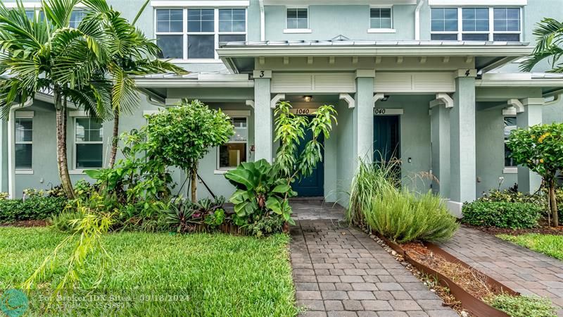 Details for 1040 Eucalyptus Dr  3, Hollywood, FL 33021