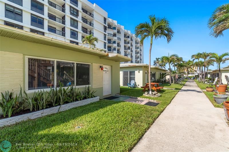 Details for 820 Ocean Blvd, Pompano Beach, FL 33062