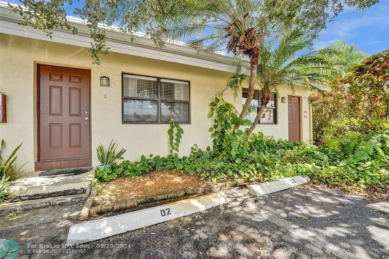 Details for 1455 Holly Heights Dr  2, Fort Lauderdale, FL 33304