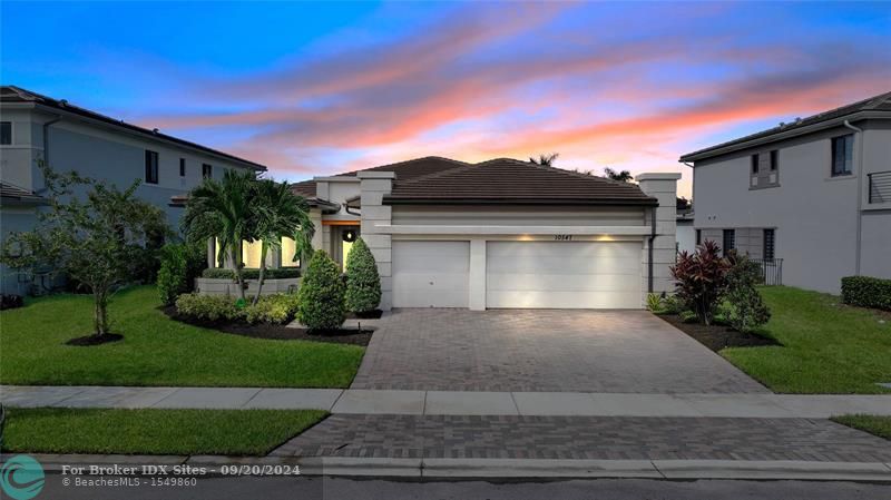 Details for 10547 Lago Vista Cir, Parkland, FL 33076