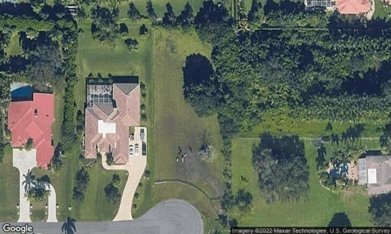 Image 4 of 7 For 11701 11th St