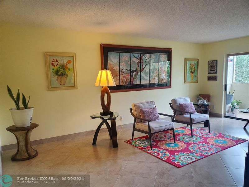 Image 12 of 29 For 6075 Sabal Palm Blvd  307