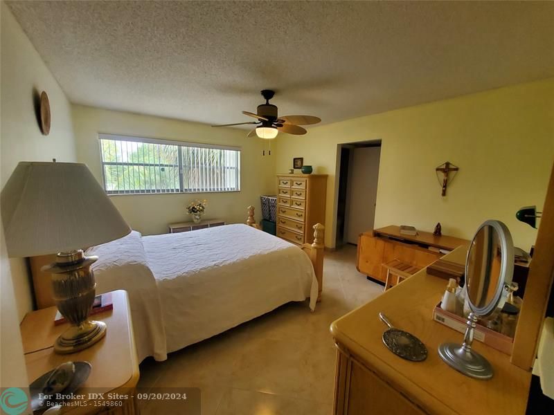 Image 15 of 29 For 6075 Sabal Palm Blvd  307