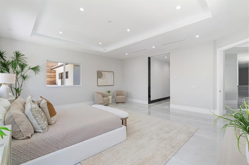 Image 23 of 38 For 2620 Aurelia Pl