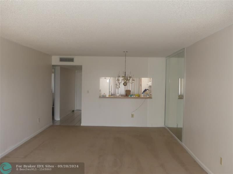 Image 16 of 24 For 10657 Clairmont Cir  306