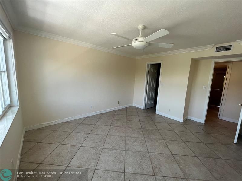 Image 17 of 32 For 1515 Broward Blvd  304