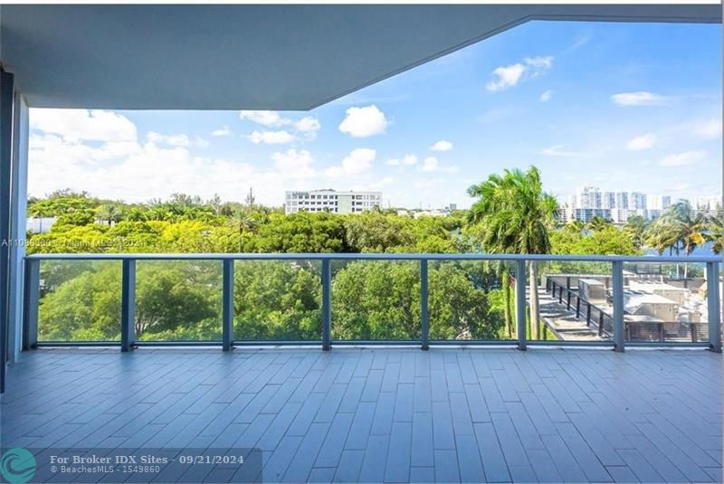 Image 23 of 24 For 17301 Biscayne Blvd  408