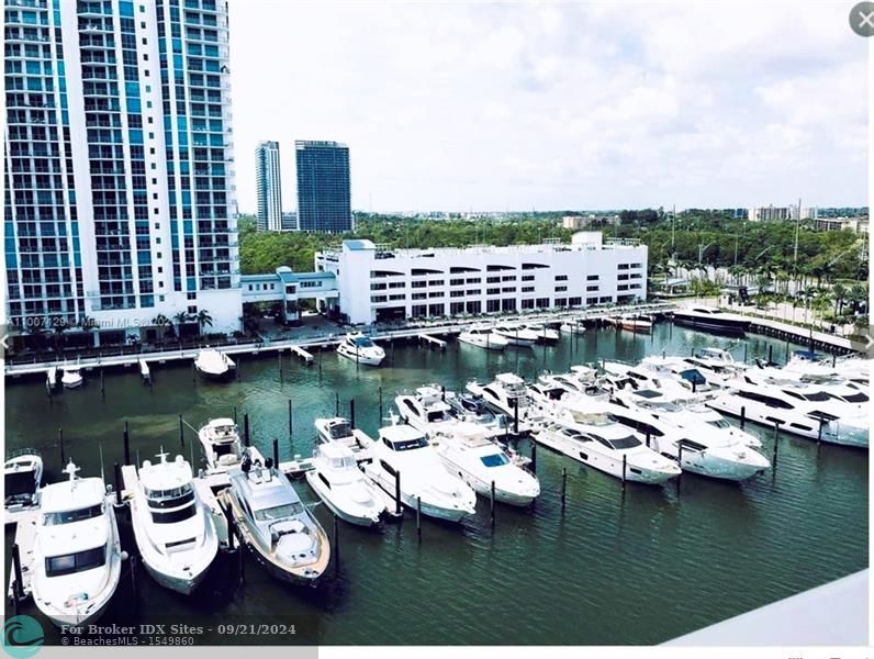 Image 5 of 24 For 17301 Biscayne Blvd  408