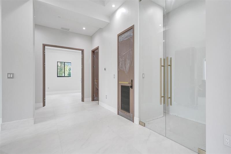 Image 33 of 59 For 11951 3rd St