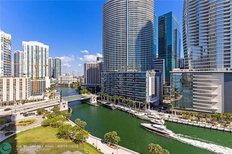 Image 42 of 42 For 465 Brickell Ave  2706