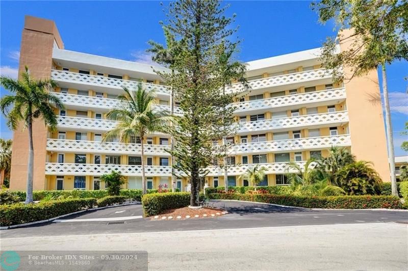 Details for 2400 9th St  402, Fort Lauderdale, FL 33304