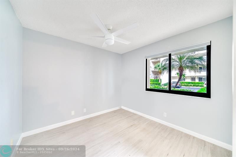 Image 17 of 21 For 3138 Via Poinciana  107