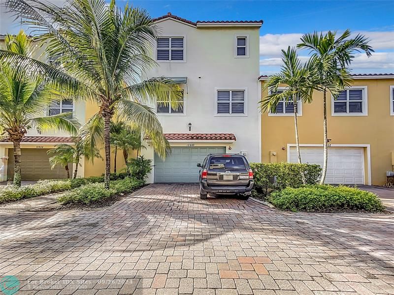 Details for 12448 17th Mnr, Pembroke Pines, FL 33028