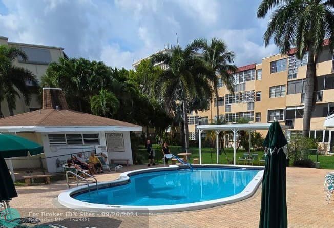 Image 16 of 16 For 1333 Hallandale Beach Blvd  110