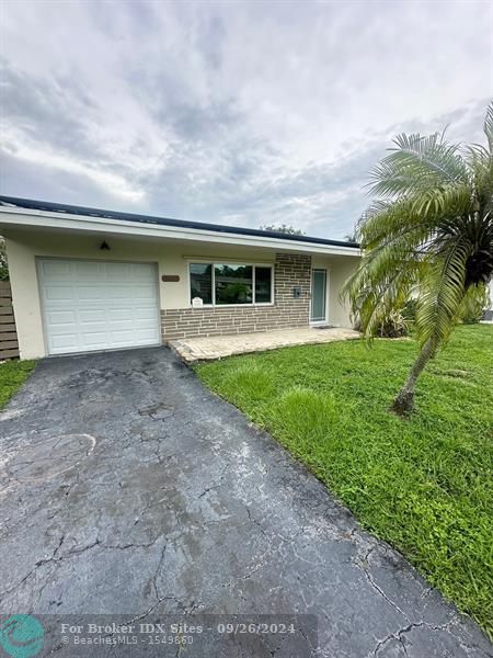 Details for 6877 28th St, Sunrise, FL 33313