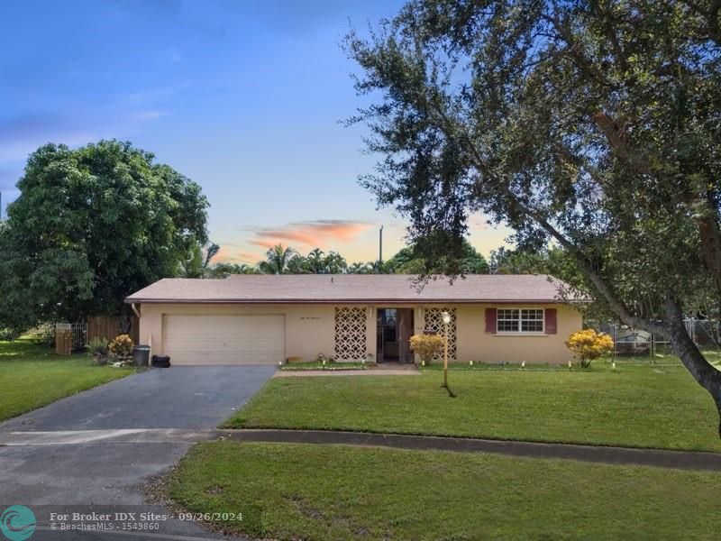 Details for 5200 3rd St  , Plantation, FL 33317