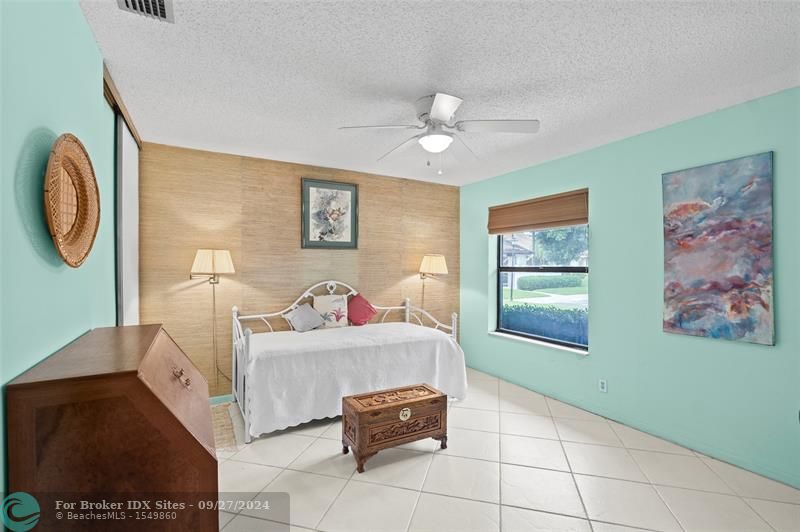 Image 20 of 28 For 3238 Carambola Cir S  3238