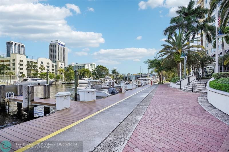 Image 8 of 45 For 600 Las Olas Blvd  1609s