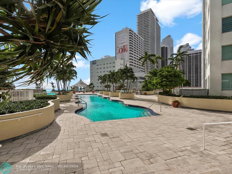 Image 30 of 47 For 244 Biscayne Blvd  701