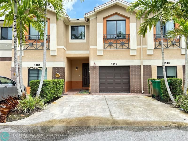 Details for 4770 Station Sq, Davie, FL 33314