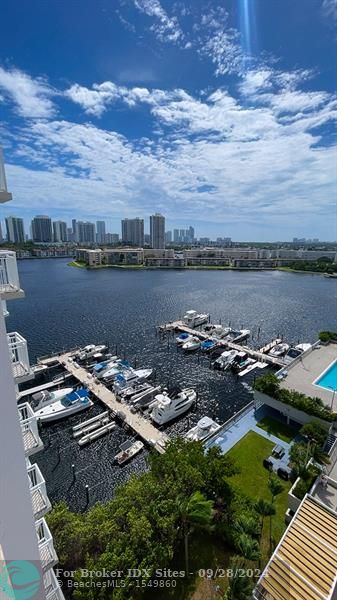 Image 4 of 58 For 18071 Biscayne Blvd  1201