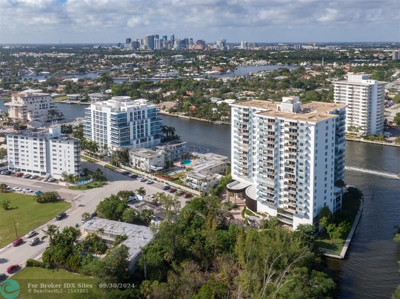 Image 45 of 51 For 777 Bayshore Dr  1102