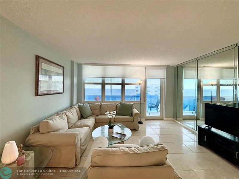 Image 12 of 31 For 3725 Ocean Dr  1612