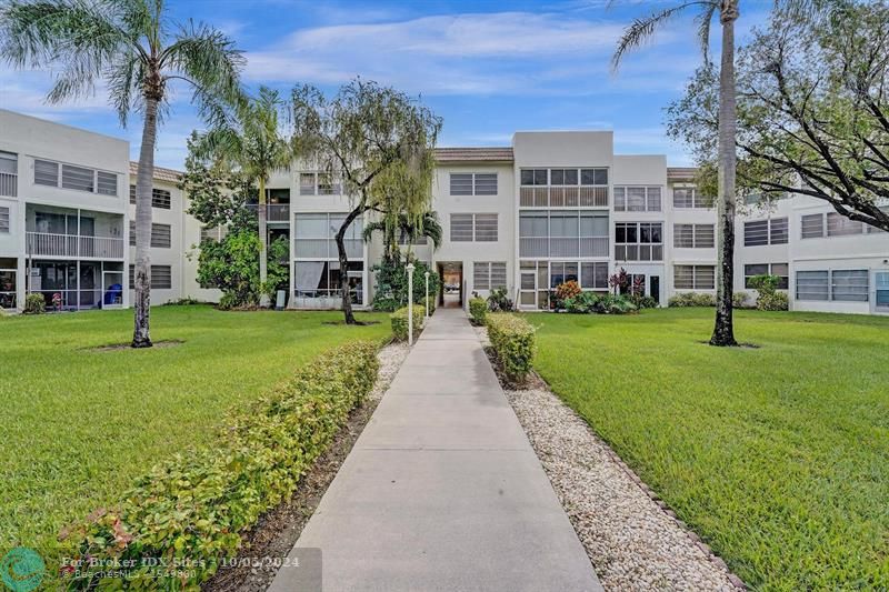 Image 43 of 44 For 6800 Royal Palm Blvd  308f