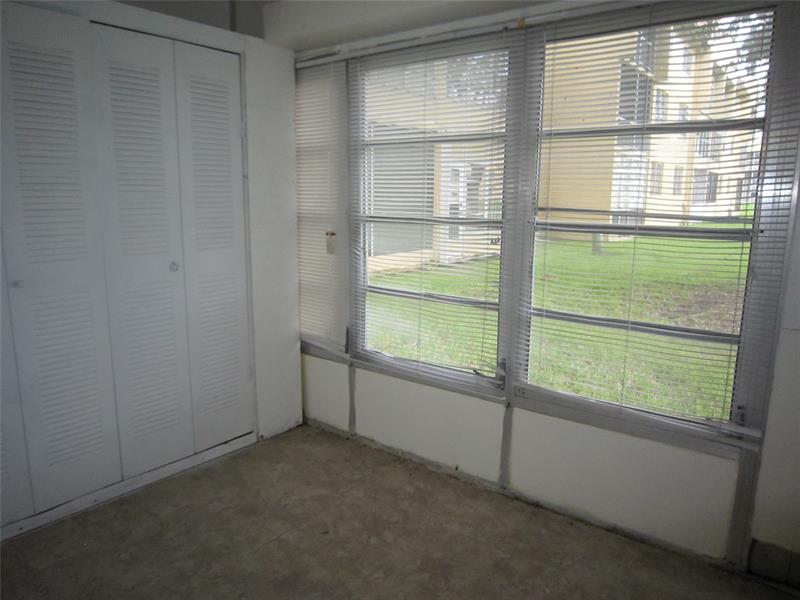 Image 11 of 12 For 6150 62nd St  107
