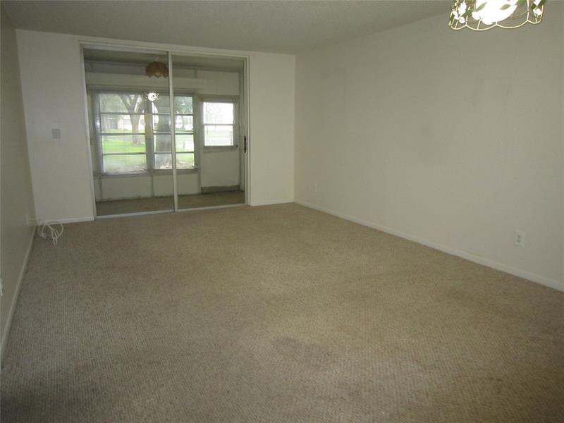 Image 8 of 12 For 6150 62nd St  107