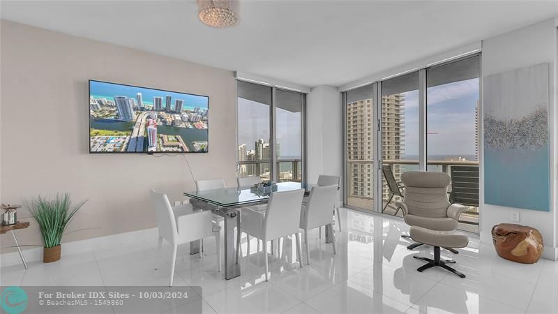 Image 11 of 38 For 2600 Hallandale Beach Blvd  T3202