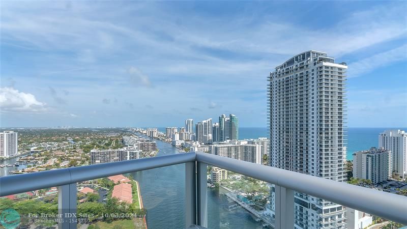 Image 4 of 38 For 2600 Hallandale Beach Blvd  T3202